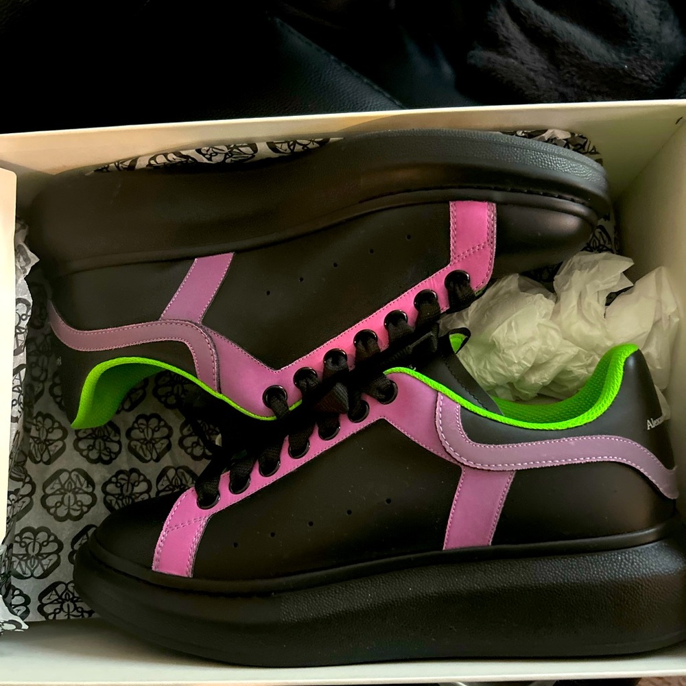 Men’s fuscha black and lime Alexander Mcqueens